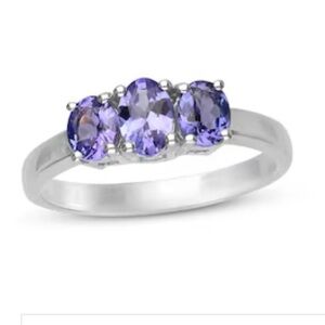 TanzanTanzanite 3-Stone Ring, Oval-cut in 9.25 Sterling Silver, Size 7.0, Lot 30